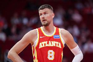 初代独角兽！波尔津吉斯连续34场命中至少1记三分 现役中锋第二长