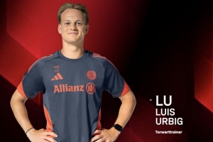 图片报：乌尔比希哥哥今夏加盟拜仁，目前担任女足二队门将教练