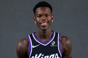 萎靡不振！施罗德攻防不在状态 9中2仅拿5分7助&正负值-20