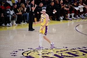 里夫斯离队会成下个普尔？老马丁：不会 里夫斯风格很适合做核心