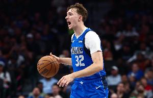 解说：弗拉格太想合理反而变不合理 自身偶像包袱可能有些太重了